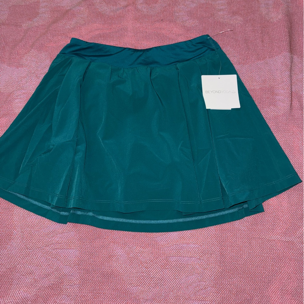Teal Beyond Yoga Tennis Skirt NWT!